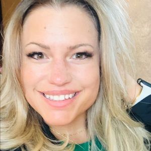 Meet your Posher, Annalisa